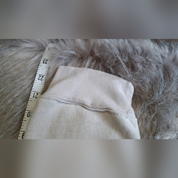 HP •Natural Life • Cute VSCO Women's Tan Crewneck Daisy Pocket Sweatshirt Medium - Picture 7 of 16